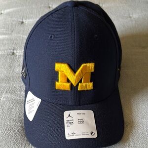 Jordan Men's Dark Blue and Gold Cap